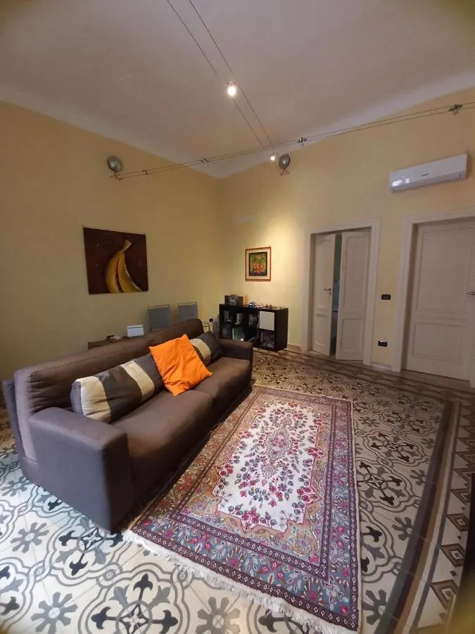 Interno10 Apartment Bari Italy